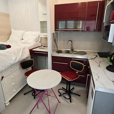 Maisonnette Parisien Daire Paris